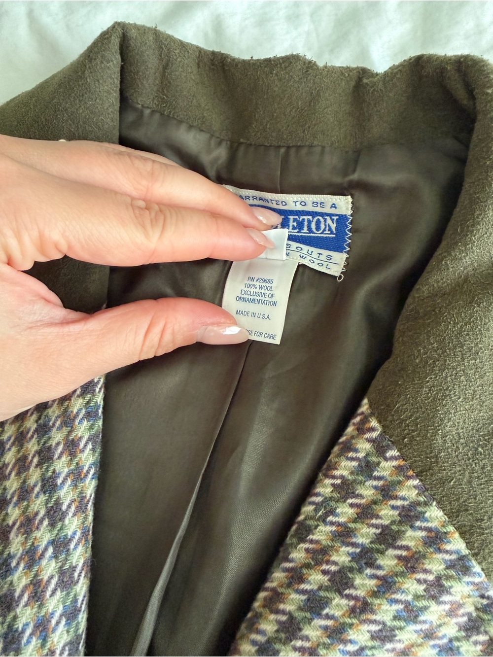Vintage Pendleton Tweed Houndstooth Blazer with Olive Green Collar - 100% Wool - Picture 5 of 11